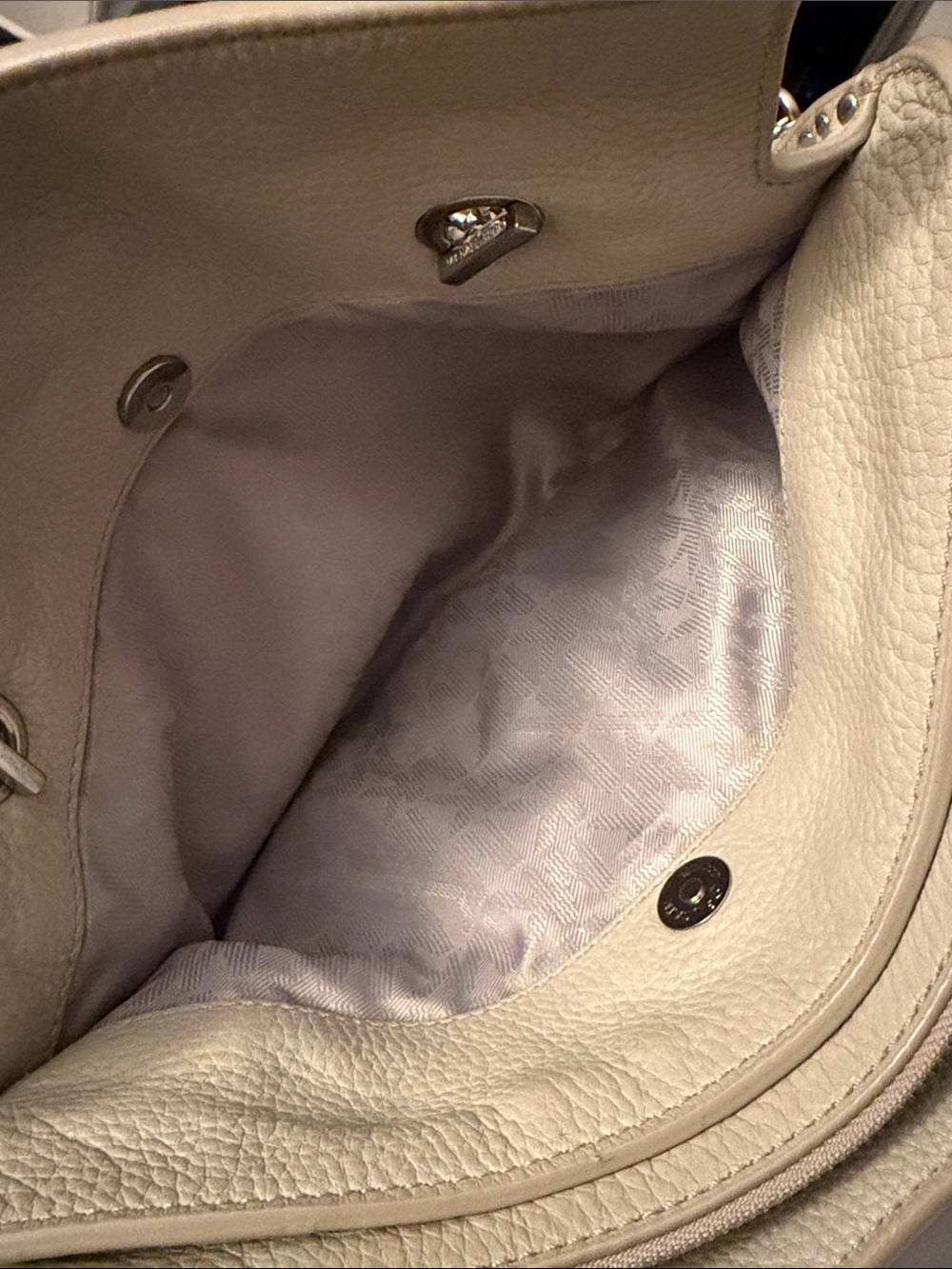 Michael Kors Cream Leather Tote with Silver Chain Handles - Picture 2 of 5